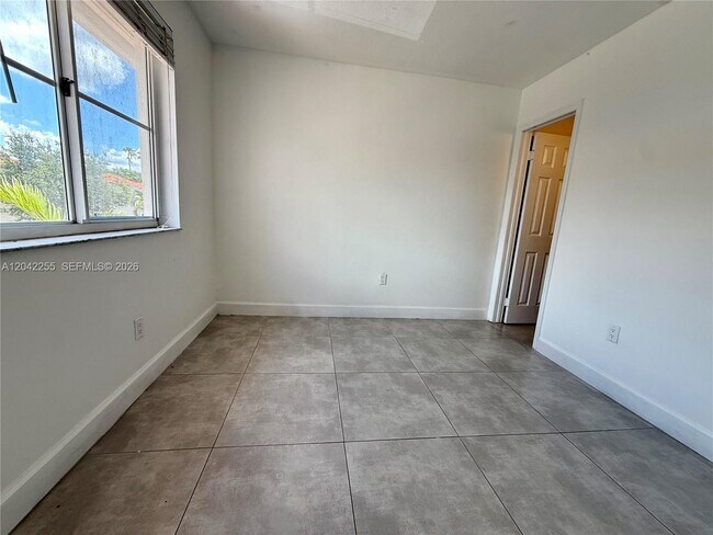Building Photo - 14912 SW 104th St