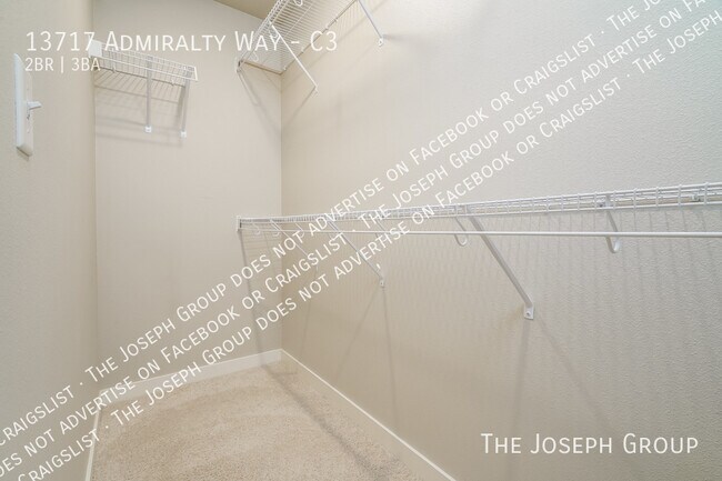 Building Photo - 13717 Admiralty Way