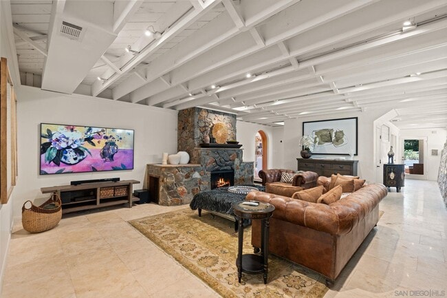 Building Photo - 6347 Las Colinas