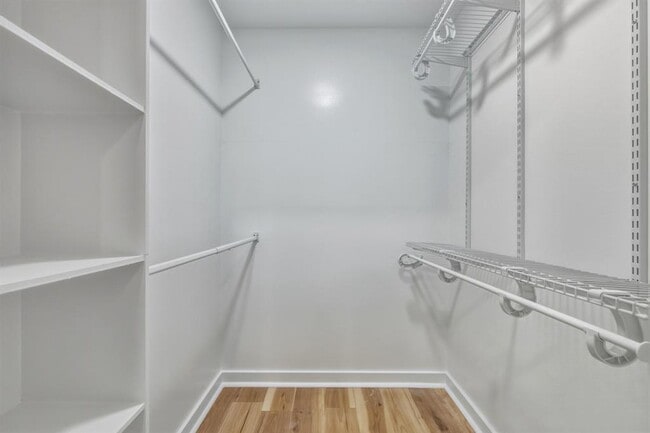 Building Photo - 1912 Cannonwood Ln