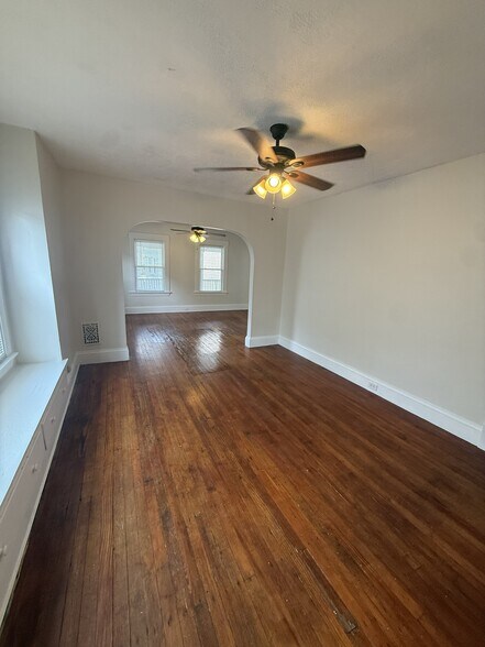 Building Photo - 3333 W 23rd Pl