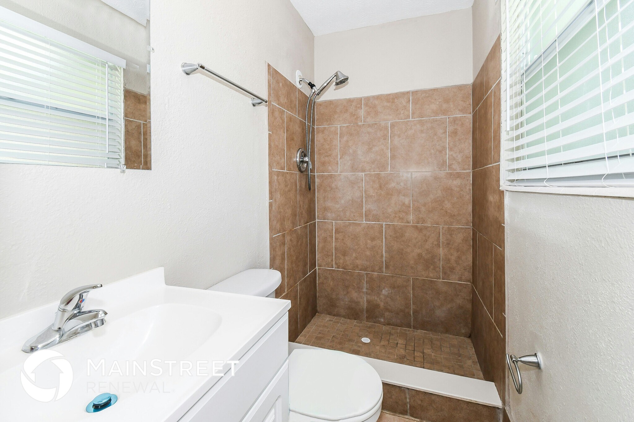 Building Photo - 6505 Parvin Dr