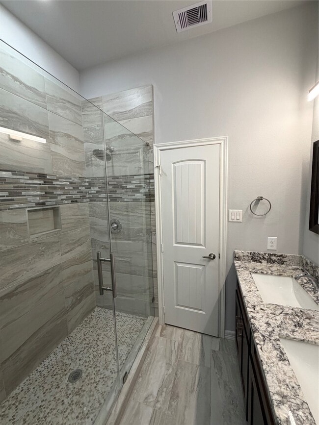 Building Photo - 4403 Nichols St