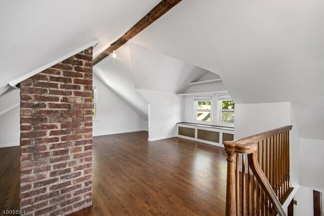 Building Photo - 225 Elmwood Ave