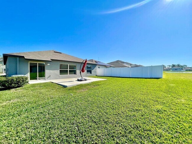 Building Photo - 12964 Wildflower Meadow Dr