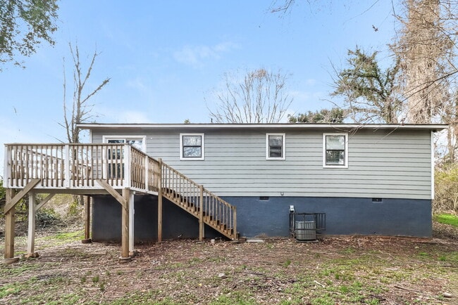 Building Photo - 5461 Austell Rd