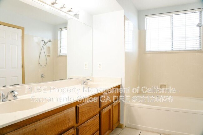 Building Photo - 7764 Earlston Ct