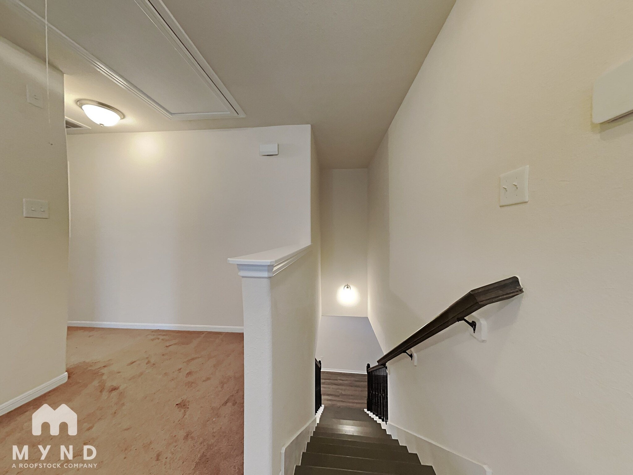 Building Photo - 12939 Almeda Crossing Ct