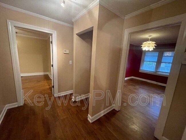 Building Photo - 3517 Trolley Line Rd