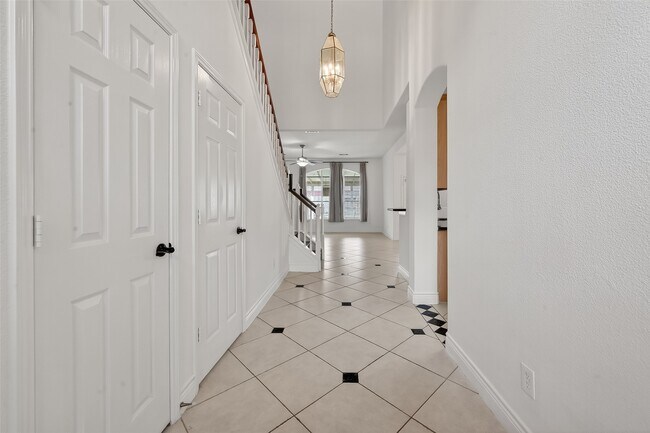 Building Photo - 19715 Azalea Brook Way