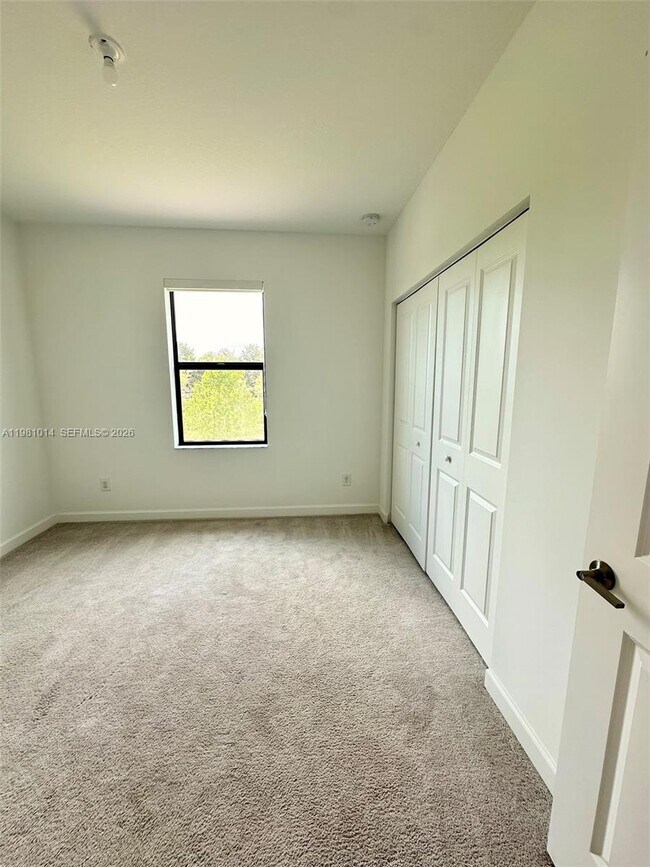 Building Photo - 3265 Dunning Dr