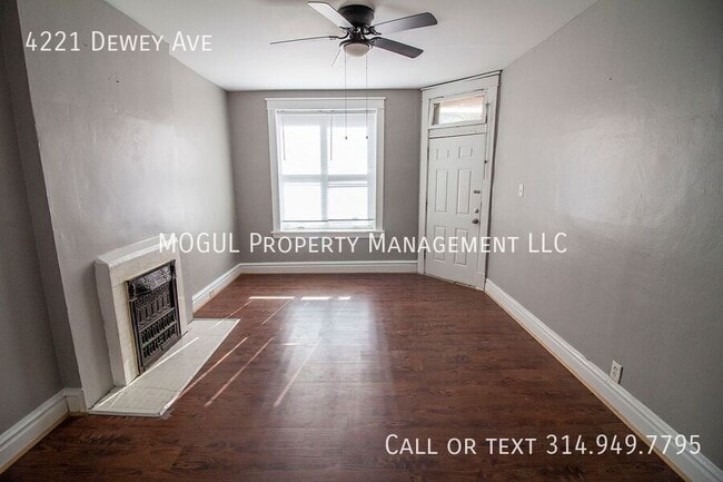 Building Photo - 4221 Dewey Ave