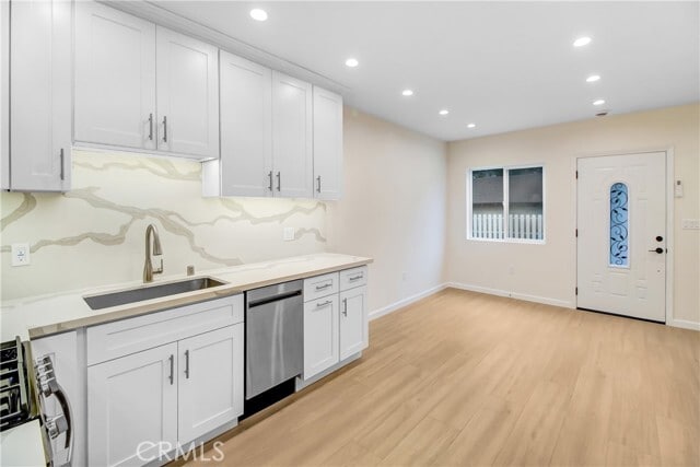 Building Photo - 1013 E Angeleno Ave