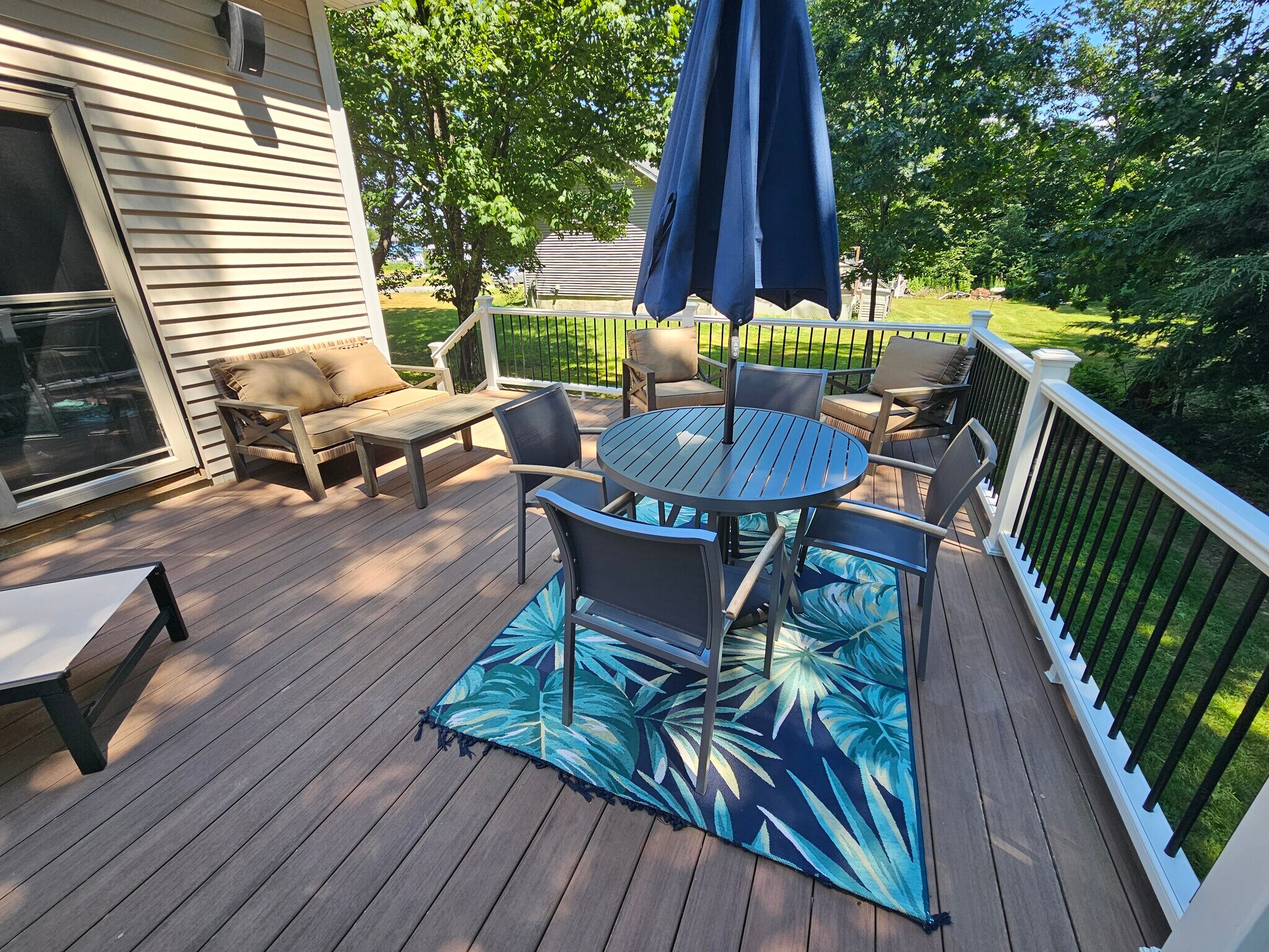 Building Photo - 435 High St