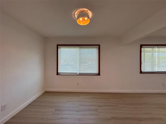 Building Photo - 720 Sandell Dr