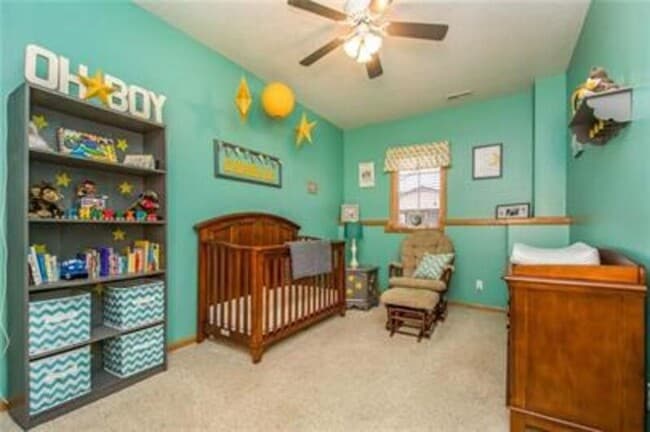 Building Photo - 523 E 4th St