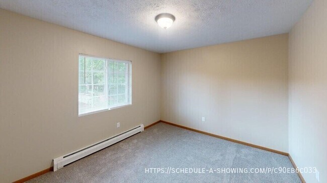 Building Photo - 1007 W Ridge St