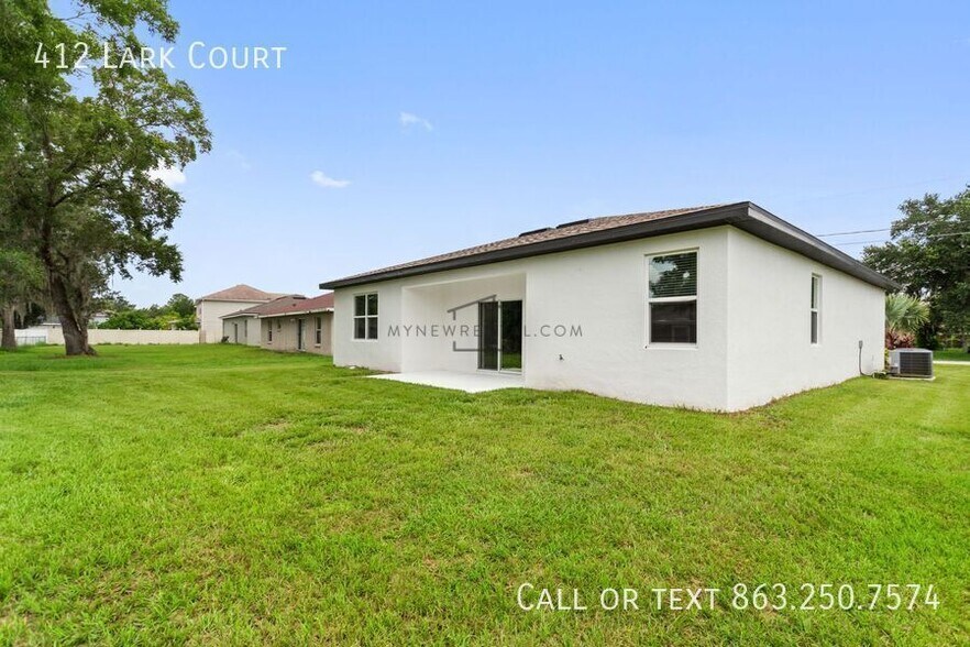 Building Photo - 412 Lark Ct