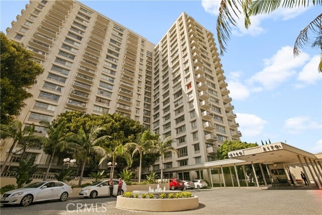 Building Photo - 2160 Century Park E