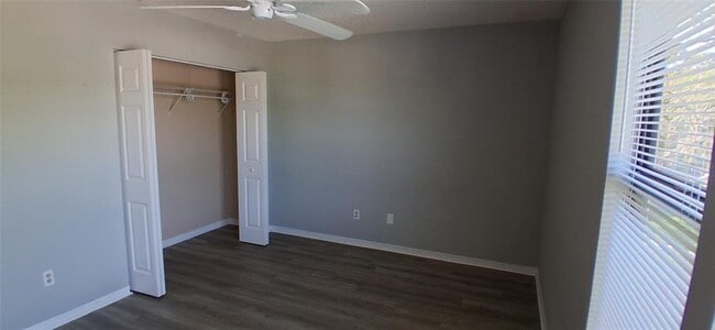 Building Photo - 4045 Crockers Lake Blvd