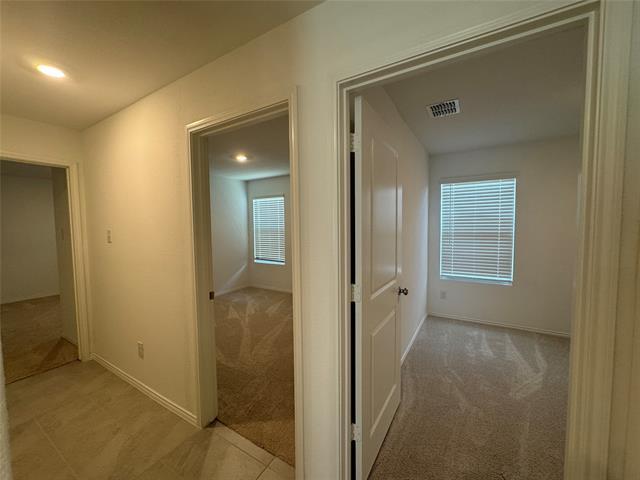 Building Photo - 6533 Middlebury Dr