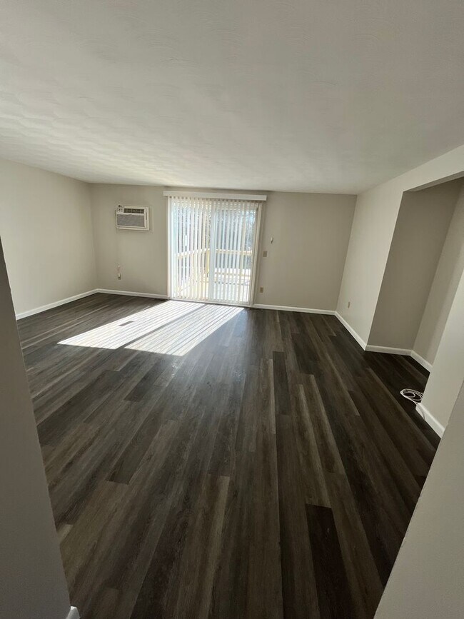Building Photo - Town House for Rent in Liverpool