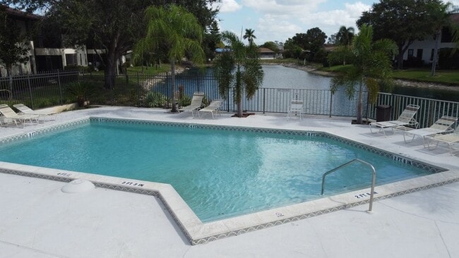 Building Photo - 5273 Treetops Dr