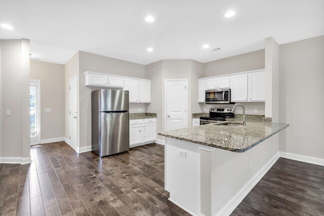 Building Photo - 509 Ferguson Ln