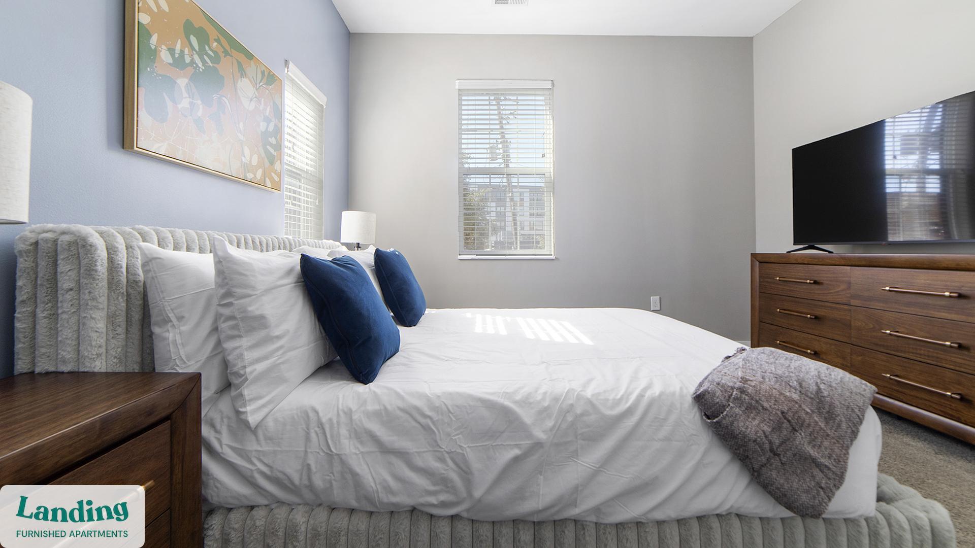 Building Photo - 41 E 9th Ave