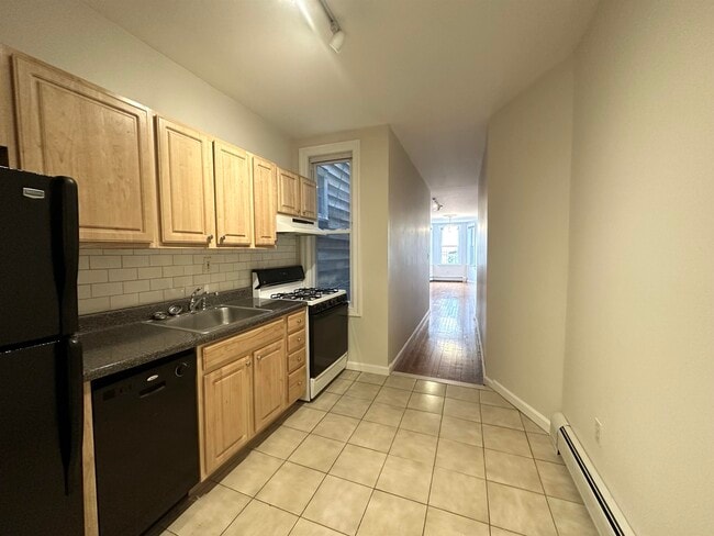 Building Photo - 203 Ogden Ave.