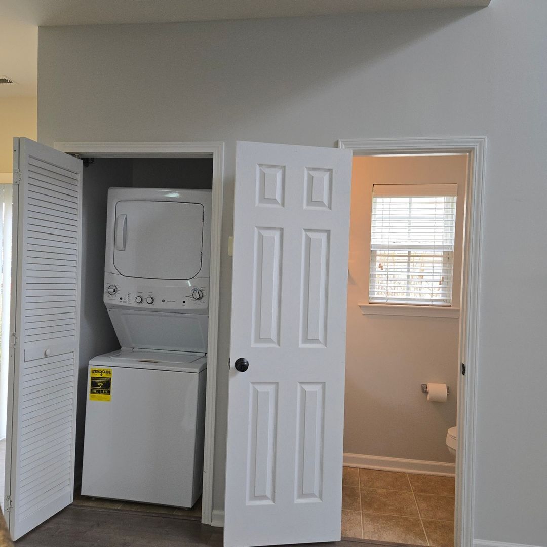 Building Photo - 17744 Trolley Crossing Way