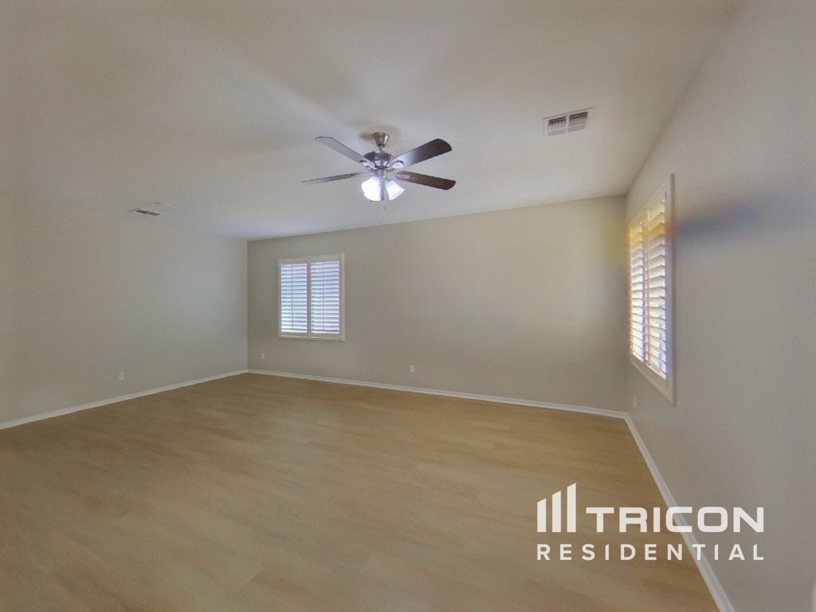 Building Photo - 42506 W Mira Ct
