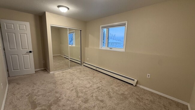 Building Photo - A spacious (4) bedroom corner lot home in Chugiak!