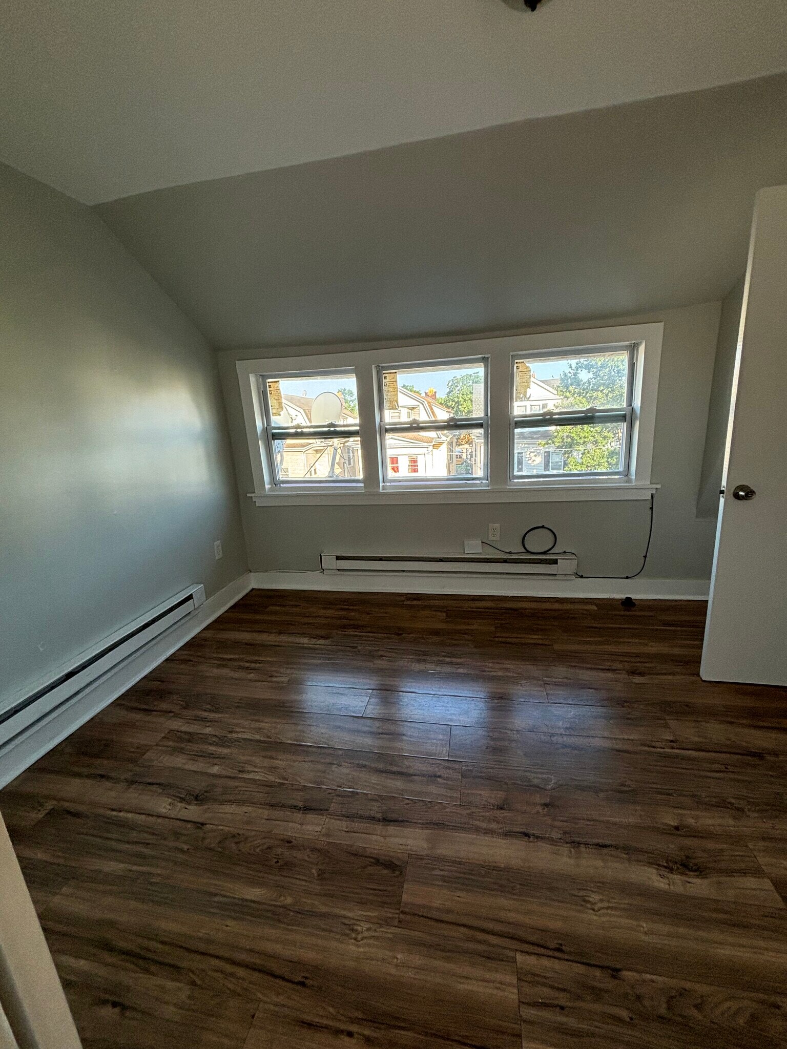Unit 3 - 159 N 12th St