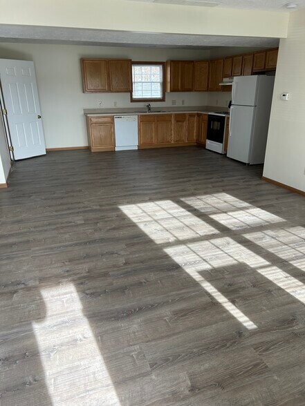 Building Photo - 1402 Benbrandon Ct