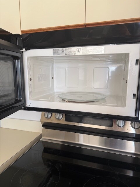 Building Photo - 153 Santa Clara Dr