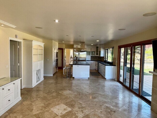 Building Photo - Beautiful La Jolla Alta Home!