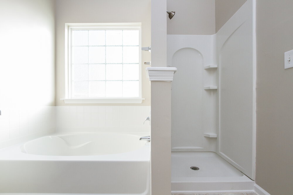 Building Photo - 7033 Tanners Creek Dr