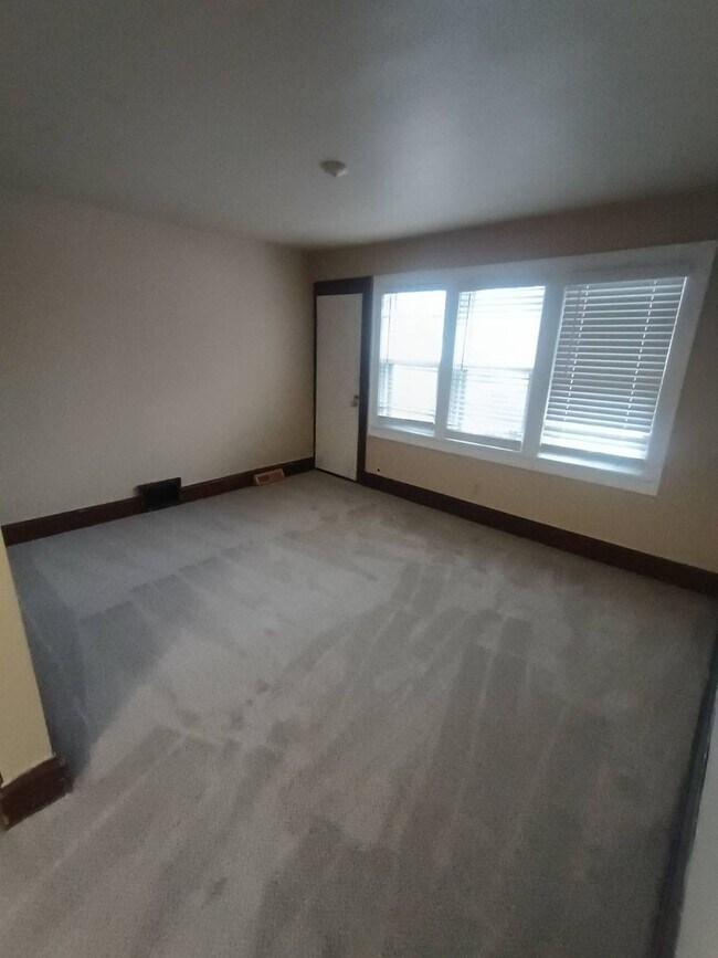 Building Photo - 2935 N 57th St