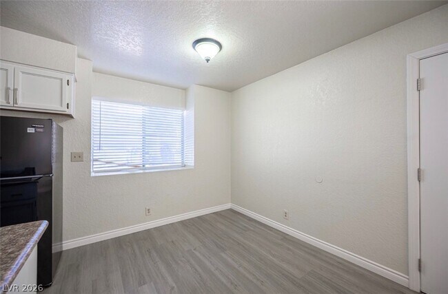 Building Photo - 5336 Mancos Ct