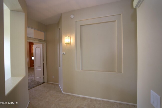 Building Photo - 779 E Mead Dr