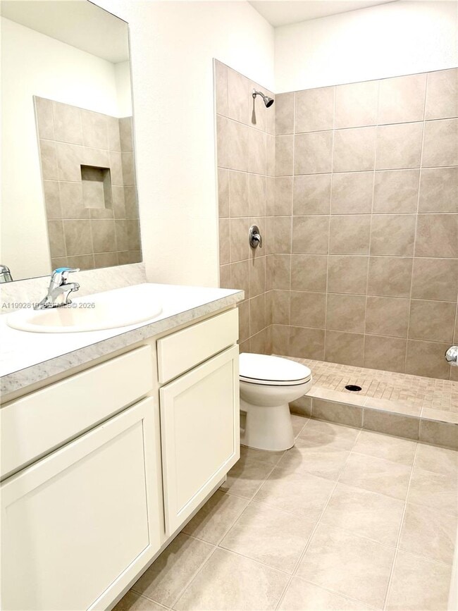 Building Photo - 359 NE 16th St