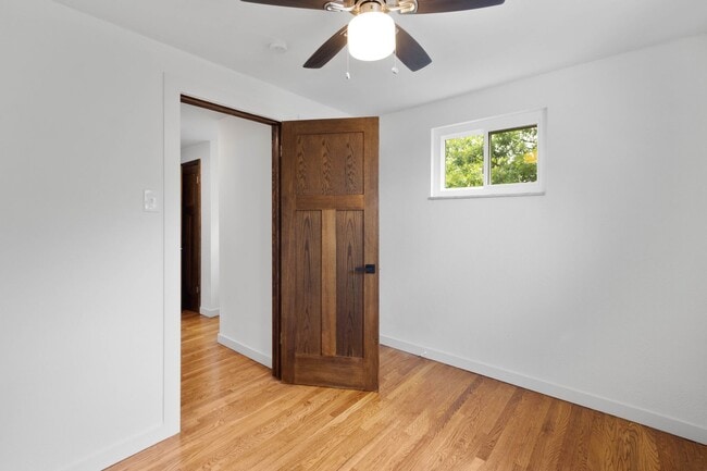 Building Photo - READY FOR MOVE IN! FULLY REMODELED 3-BEDRO...
