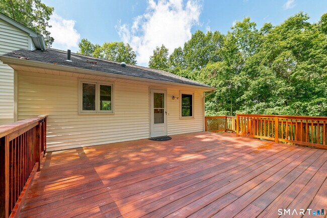 Building Photo - 115 Forty Acre Mountain Rd