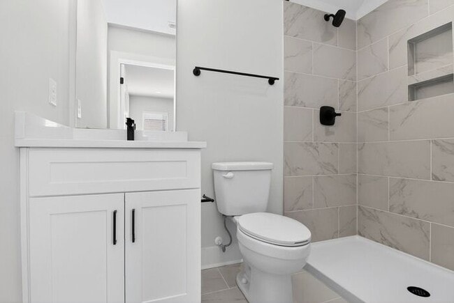 Building Photo - Brand New, Stunning 3BD/3.5BA Townhome on Graham w/ Full Bath on Top Floor! SUMMER SPECIAL! 50% O...