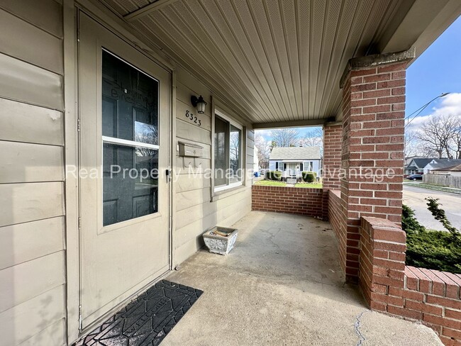 Building Photo - Updated, Spacious 3-Bedroom Ranch