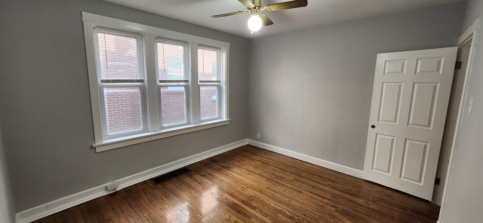 Building Photo - 5842 Goener Ave
