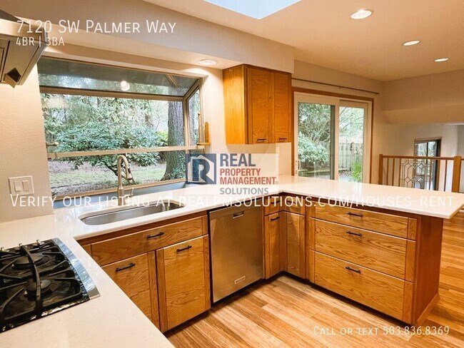 Building Photo - 7120 SW Palmer Way