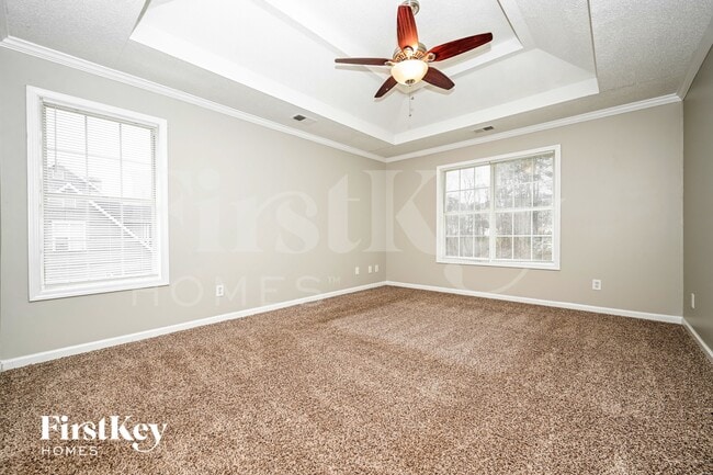 Building Photo - 1919 Chambers Rd