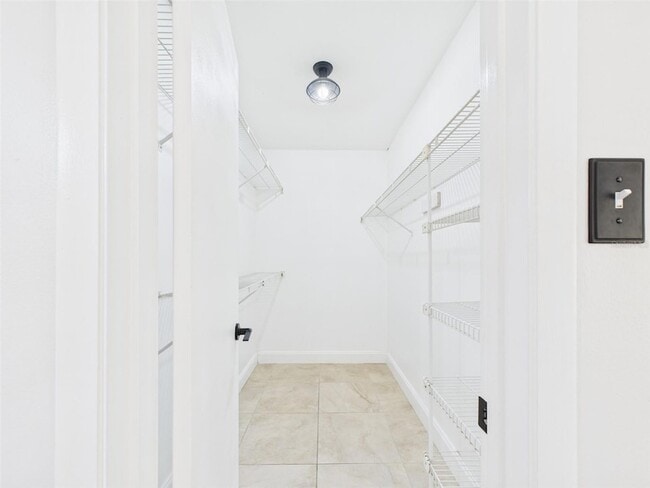 Building Photo - 125 Spanish Moss Ct